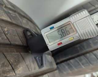 2104297 8k0601025as juego llantas audi a4 ber.