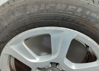 2104297 8k0601025as juego llantas audi a4 ber.