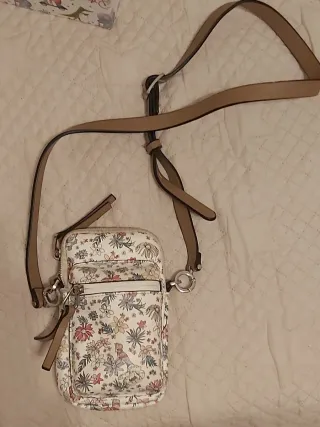 Bolso para móvil.
