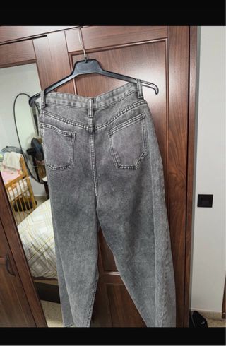 Lote de pantalones vaqueros 2 talla 36 y 2 talla38