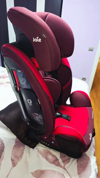 Silla coche Joie 0-1.30m