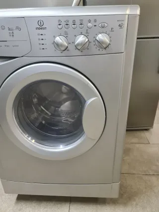 Lavadora Secadora Indesit A++