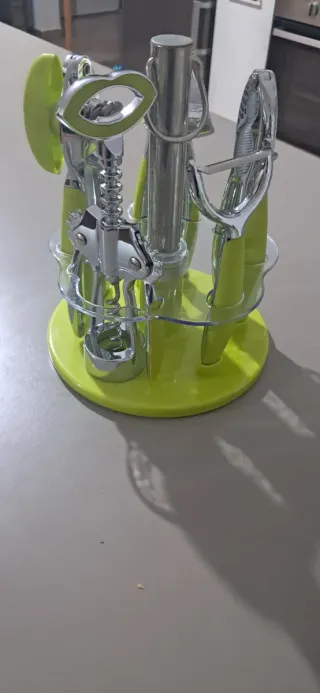 Set Utensili Cucina Acciaio e Plastica