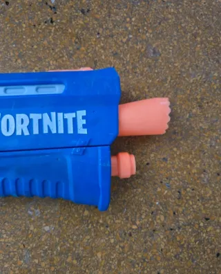 Fucile ad acqua Fortnite blu