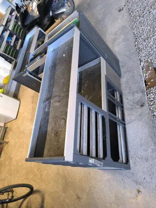 Mueble Estantería Metálica con Cajones