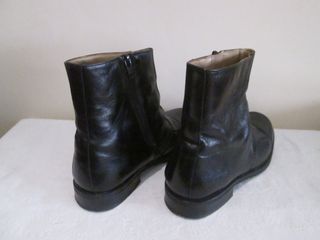 BOTINES DE HOMBRE NUMERO 39 MARCA GONZALO