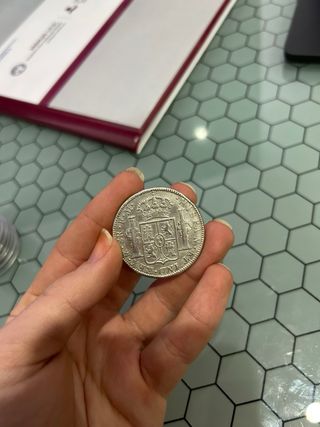 Moneda 8 Reales 1784 en muy buen estado