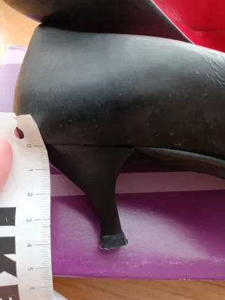 Zapatos de tacón negros