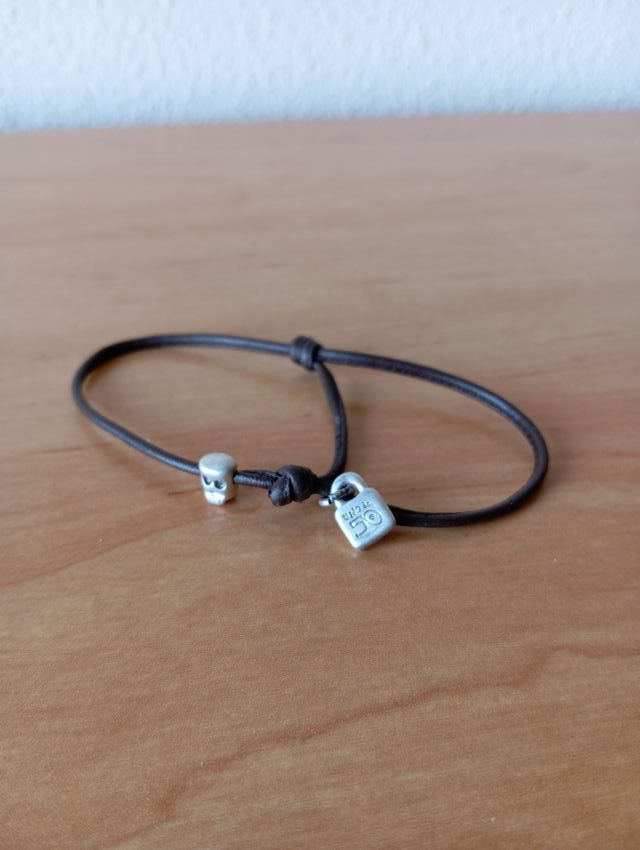 1 DE 50 CALAVERA NUDO CORREDIZO PULSERA.