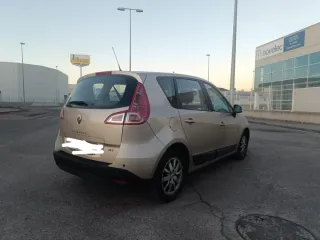 Renault Scenic 2009