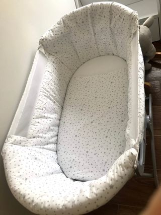 Moisés Cuna Mimbre Gris