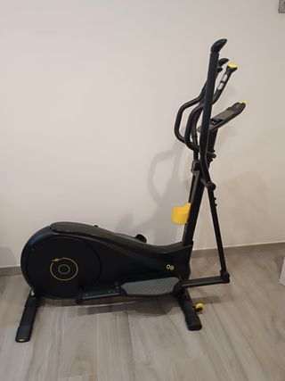 Elíptica Domyos FEL520 Negra