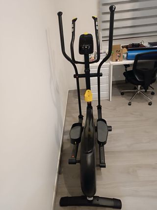 Elíptica Domyos FEL520 Negra