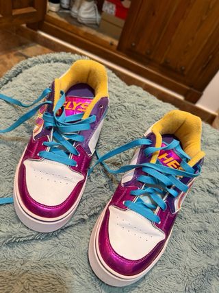 Zapatos con ruedas con defectos