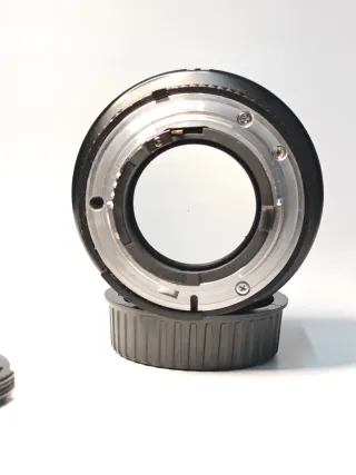 Objetivo Nikkor 85mm 1:1.8 D