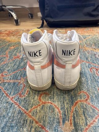 Nike Blazer Mid poco uso