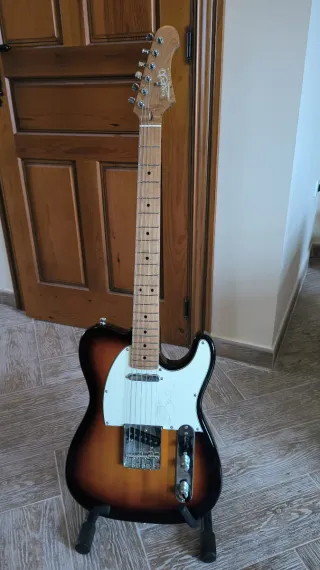 Guitarra Eléctrica JET JT300 Sunburst