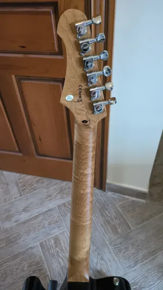 Guitarra Eléctrica JET JT300 Sunburst