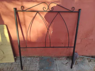 Cabecero de forja negro