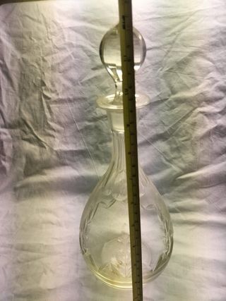 Licoreira em vidro lapidado