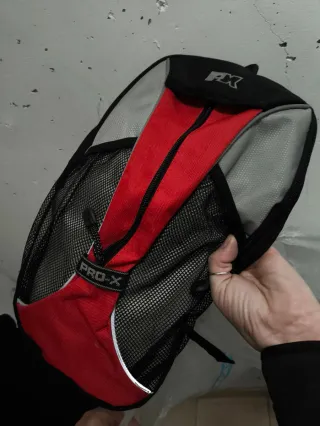 Mochila FX Negra y Roja