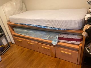 Cama nido de madera con cajones