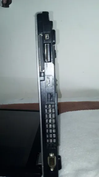 Portátil Toshiba Tecra A10-11I