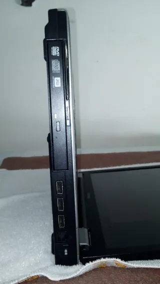 Portátil Toshiba Tecra A10-11I