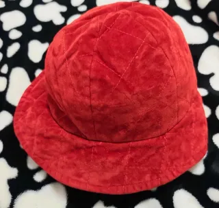 Cappello donna rosso