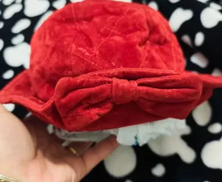 Cappello donna rosso