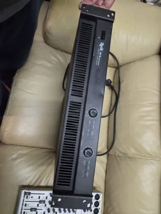 Altavoz Zeck y Etapa Zeck