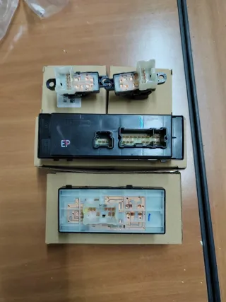 Nissan Qashqai J11 Pulsantiera Alzacristalli