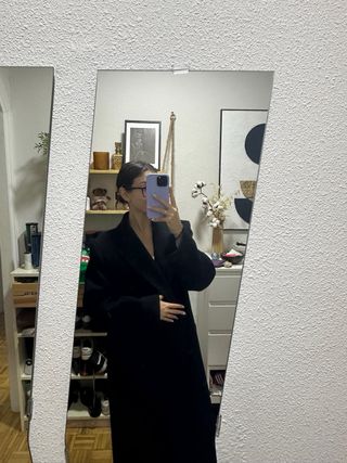 Abrigo negro oversize