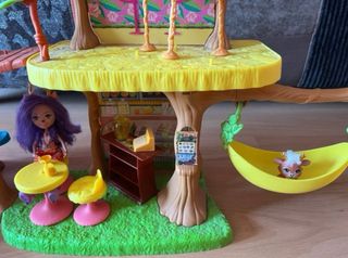 Café Enchantimals con 3 muñecas