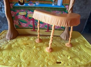 Café Enchantimals con 3 muñecas