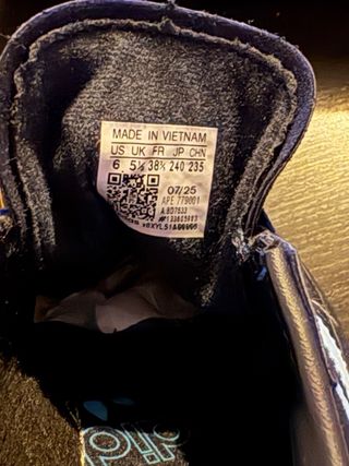 Zapatillas Adidas Spezial Negras y Azules