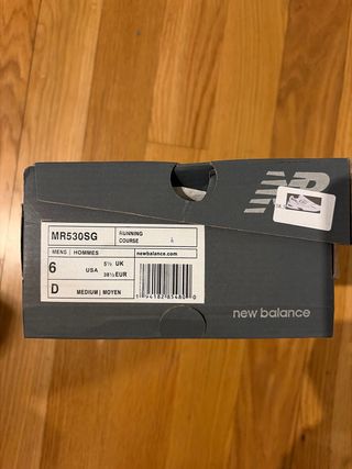 New Balance 530 Blancas sin estrenar