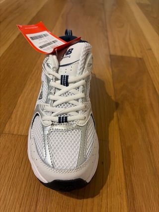 New Balance 530 Blancas sin estrenar