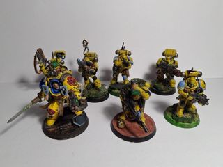 Warhammer 40k Figuras Marines puños imperiales