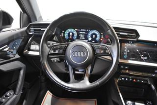 Audi A3 40 TFSI 204 CV STRONIC BUSINESS LINE