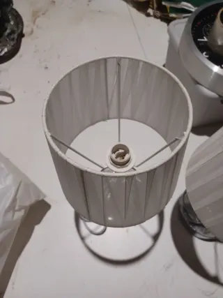 Lámpara de mesa cristal y tela