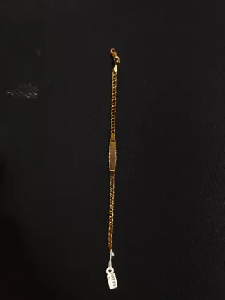 Pulsera de oro con placa 18k