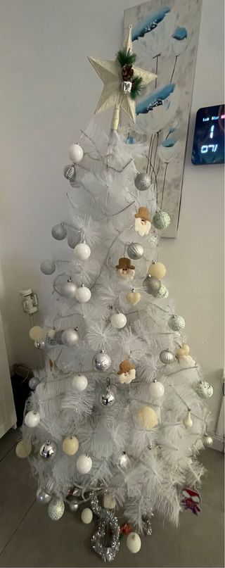 Árbol de Navidad Blanco con Adornos