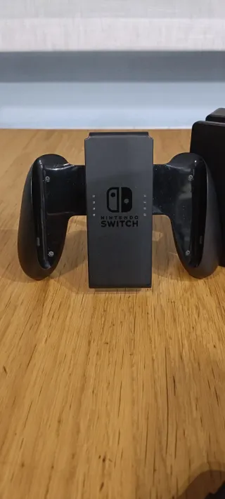 Dock, correas y mando Joy-Con Nintendo Switch