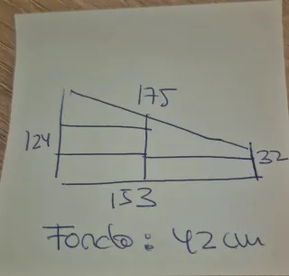 Estantería de madera a medida