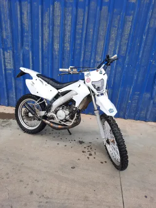 Motor Hispania Ryz Blanca