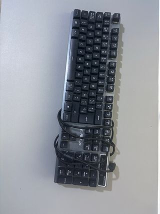 Pc gaming con pack de teclado y raton incluido