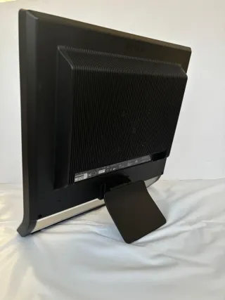 Monitor Sony SDM-G96 D