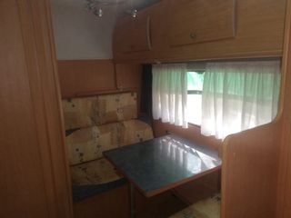 Vendo caravana al detalle