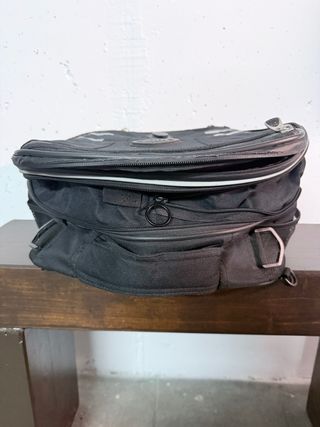 Bolsa de moto Givi negra